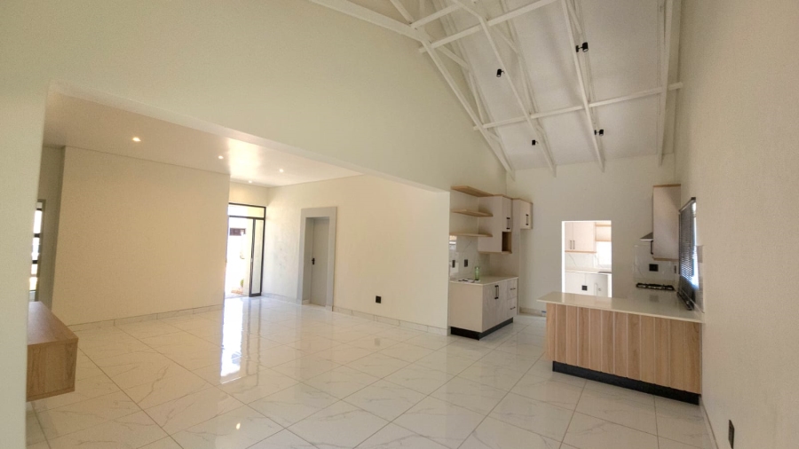 3 Bedroom Property for Sale in Melodie North West